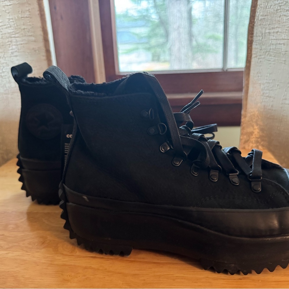 Converse Run Star Hike High 'Triple Black Sherpa' - Picture 2 of 6